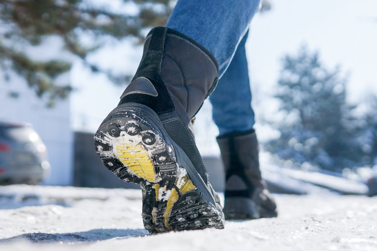 Om du använder detta knep blir det ett nöje att gå på trottoarer på vintern.
