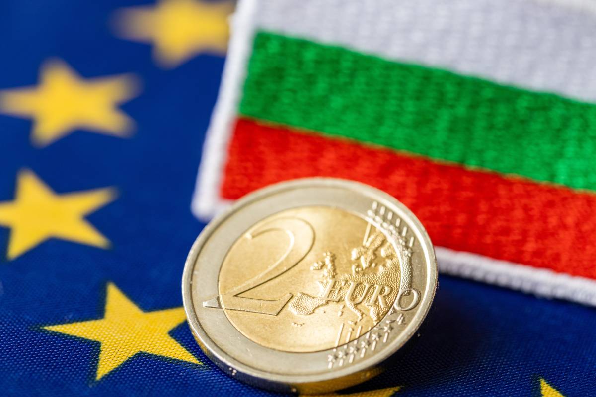 Bulgarien kommer officiellt att ansluta sig till euroområdet den 1 januari 2026.