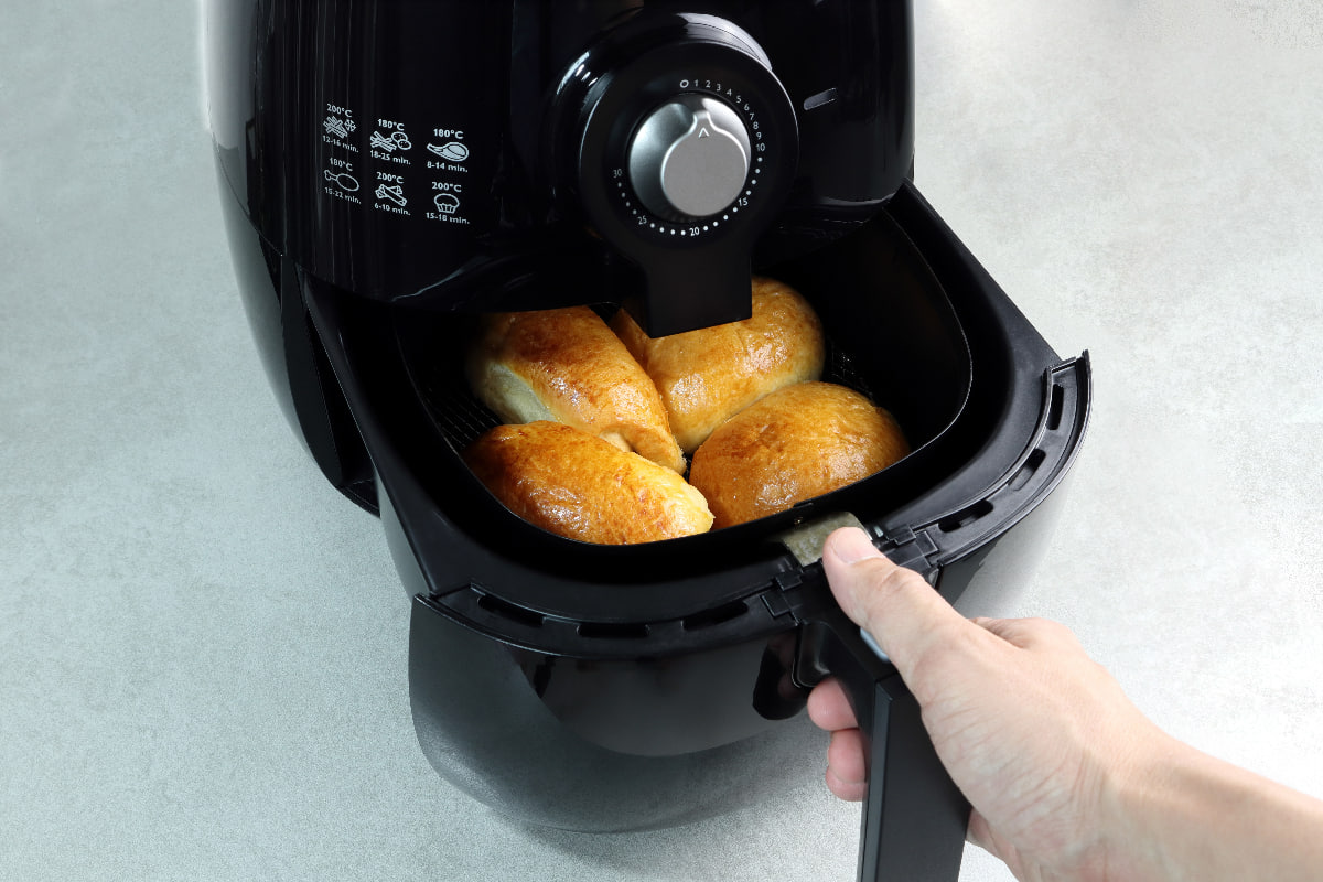 Baka bröd i en Air Fryer.
